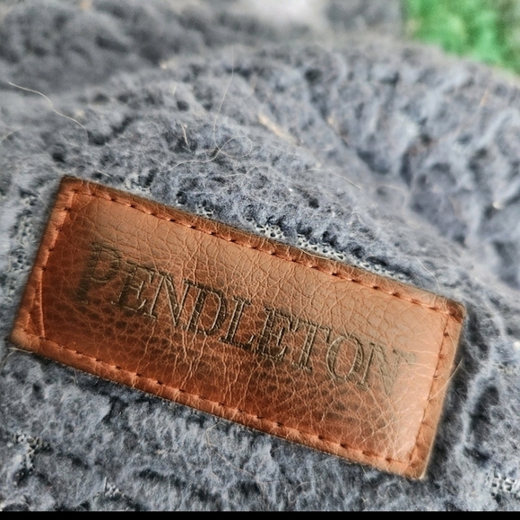 PENDLETON Serape Striped Sherpa Fleece Blanket Sham Blue Reversible 90 x 65 - Picture 2 of 9